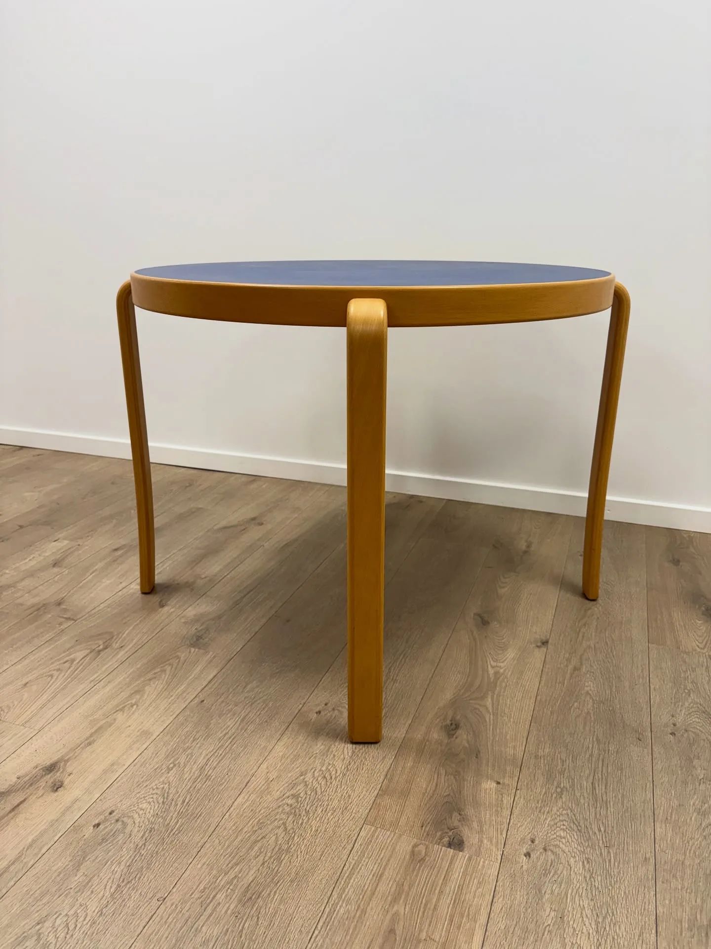 Instagram opslag fra teakretro